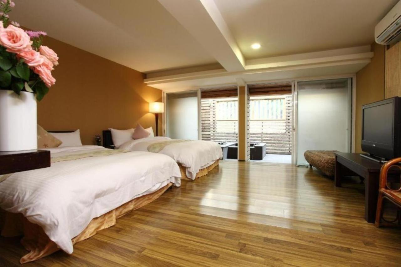 Hotspring World Wulai Hotel Bagian luar foto