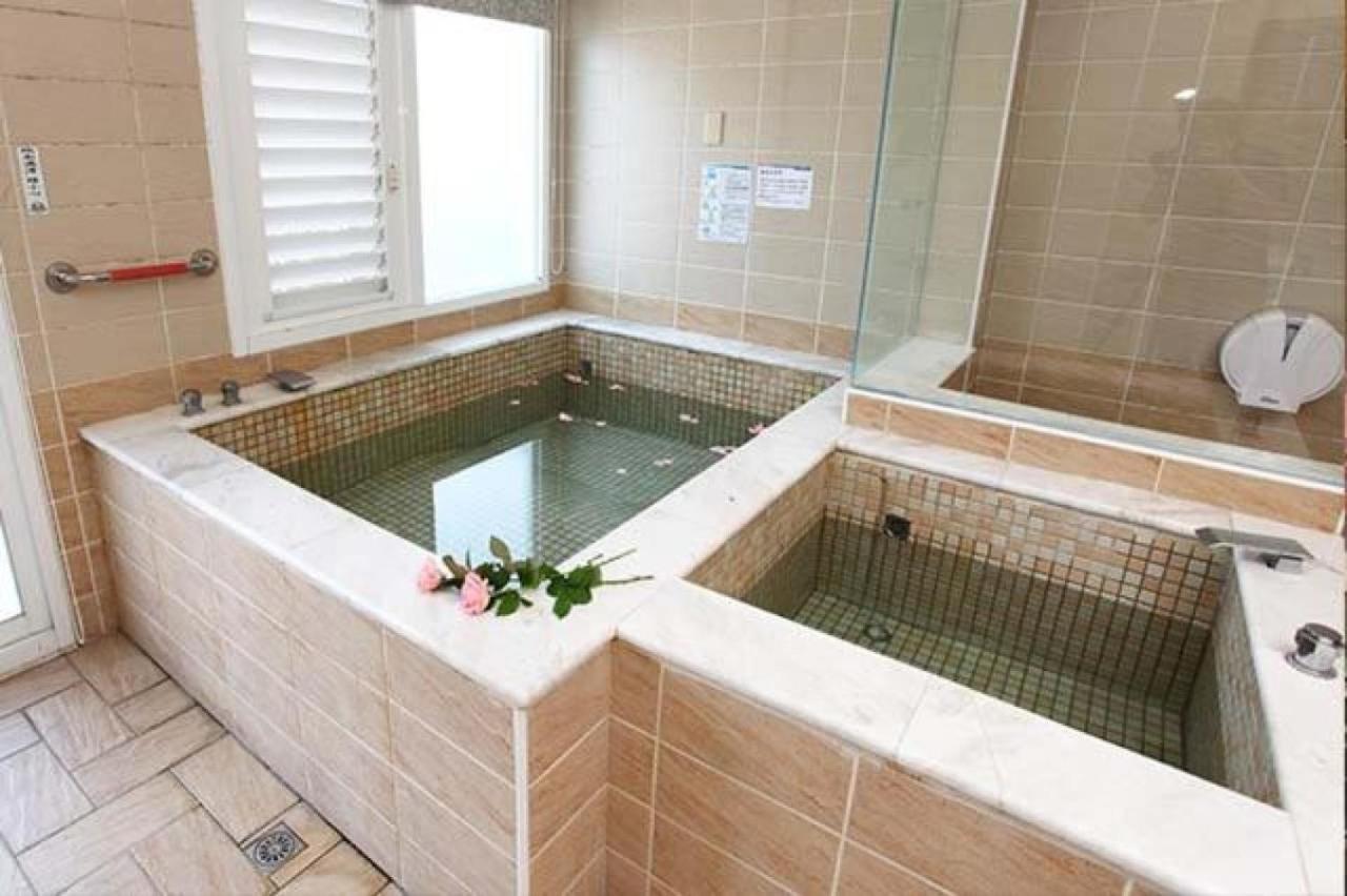 Hotspring World Wulai Hotel Bagian luar foto