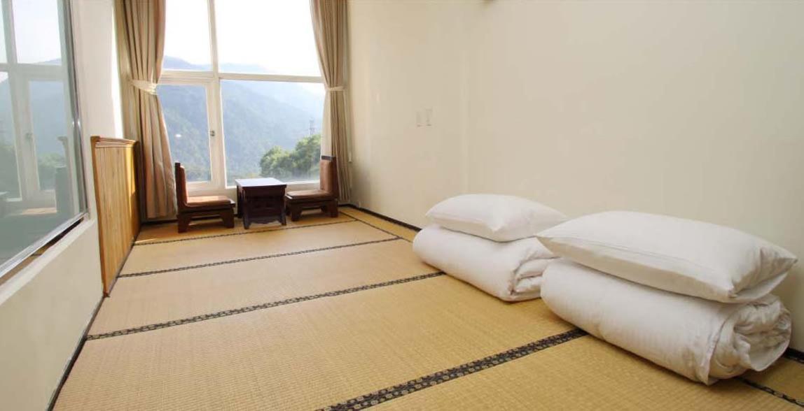 Hotspring World Wulai Hotel Bagian luar foto