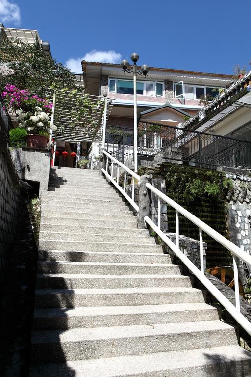Hotspring World Wulai Hotel Bagian luar foto