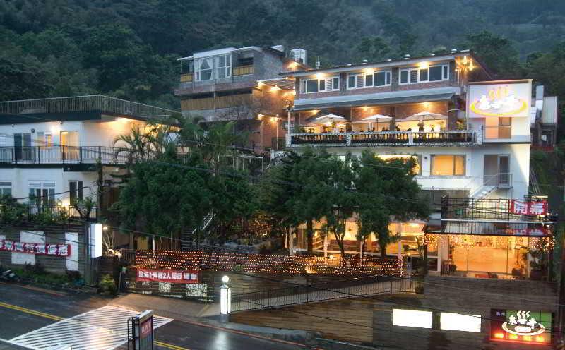 Hotspring World Wulai Hotel Bagian luar foto