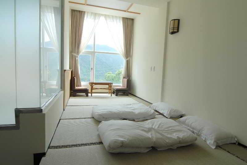 Hotspring World Wulai Hotel Bagian luar foto